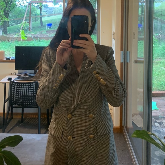 Decjuba size 10 checked blazer. Worn once - fab condition. - Picture 2 of 3
